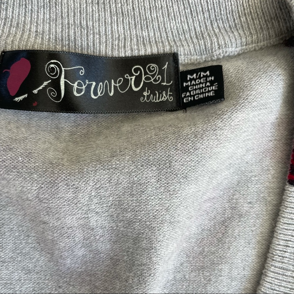 Forever 21 Tulist Perfume Cropped V-Neck Cardigan with Rhinestone Buttons - Picture 2 of 6